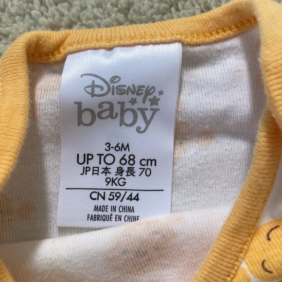Disney Winnie the Pooh Onesies - Picture 8 of 9